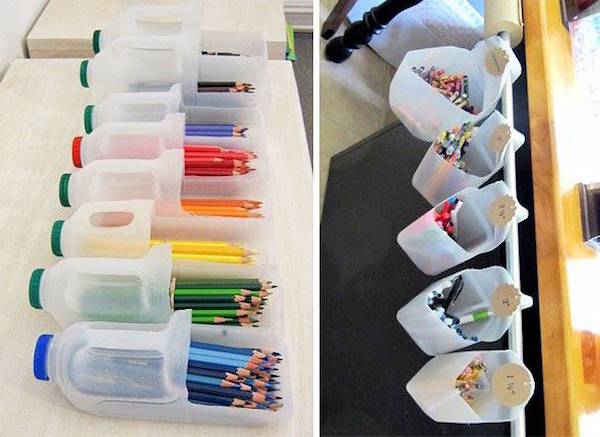Botellas recicladas en almacenamiento de lápices