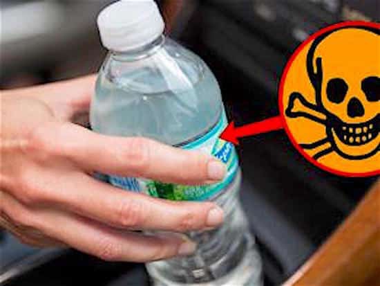 La botella de plástico puede ser un peligro para la salud.