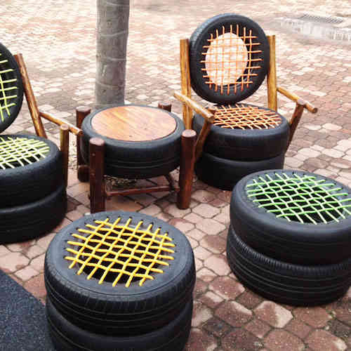 Neumáticos reutilizados en muebles de jardín