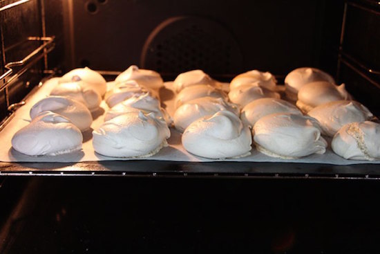 Con el blanco de los garbanzos se obtienen unos merengues deliciosos.