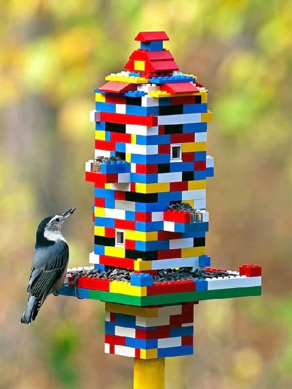 reciclar-lego-casa-de-pájaros