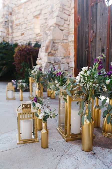 iluminación de camino de flores de boda de linterna dorada barata