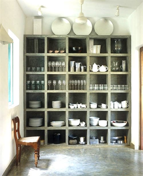 gabinete de cocina de estilo concreto con almacenamiento