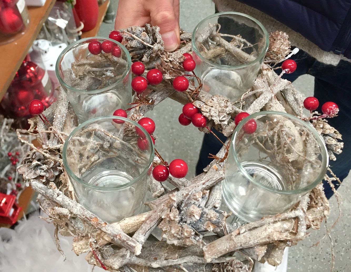25 increïbles idees de decoració de Nadal amb pinyes (fàcils i barates).