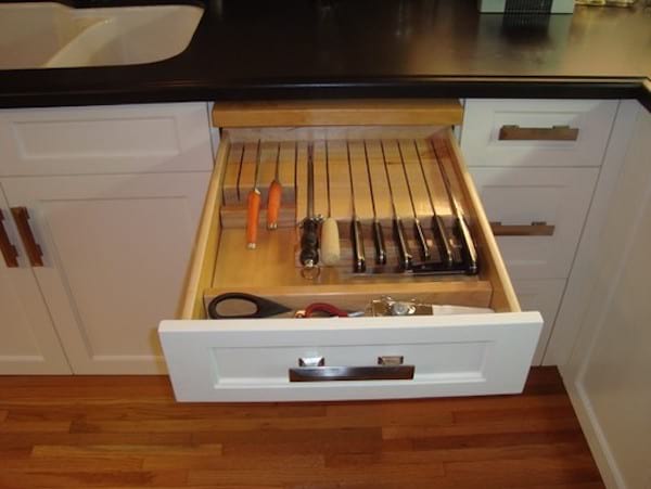 Cajón de almacenamiento especial para cuchillos