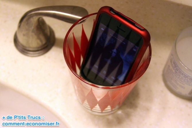 Usa un vaso como altavoz de iPhone