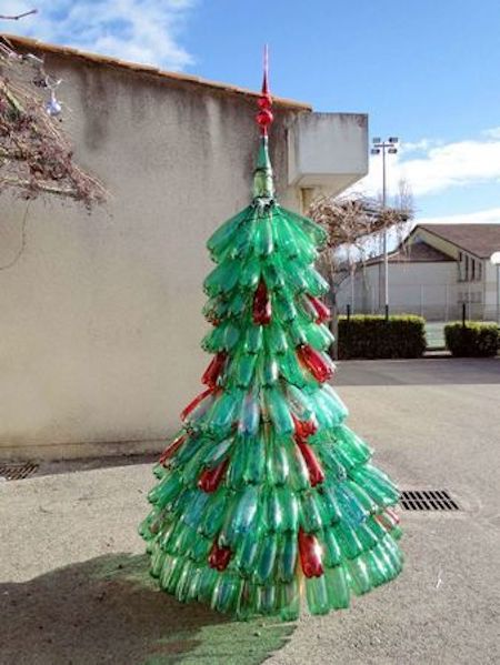 Botella plástica original del árbol de navidad