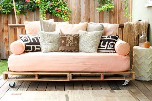 sofá cama de plataforma al aire libre