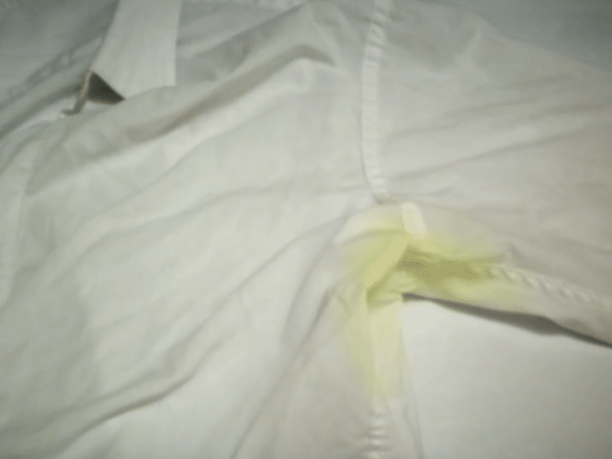 15 Grandma's Tips To Remove ALL Stains From Your Clothes.