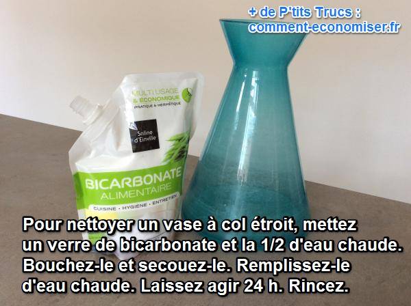 el truco fácil de limpiar jarrones estrechos con bicarbonato de sodio
