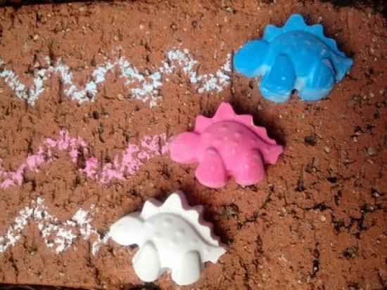 make new chalks with old chalks