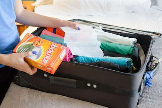 scented wipe in the suitcase against bad odors