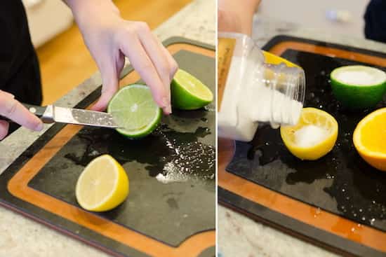 salt i citron for at fjerne lugt derhjemme