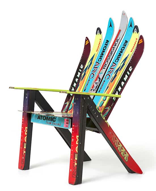 cadira adirondack feta amb esquí antic