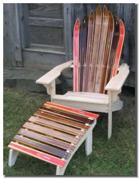 bonica cadira de jardí feta amb esquí antic