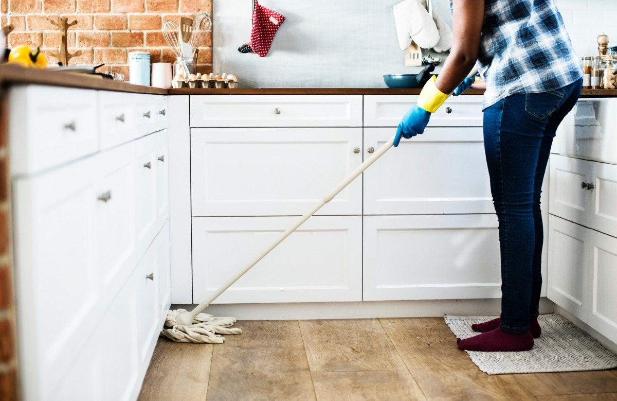 De GEMAKKELIJKSTE methode om huisschaduwen schoon te maken.