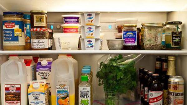 Identifique as portas da geladeira para melhor armazenamento