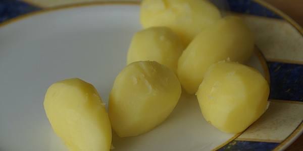 הידעתם שאכילת תפוחי אדמה מבושלים יכולה לעזור לכם לרדת במשקל?