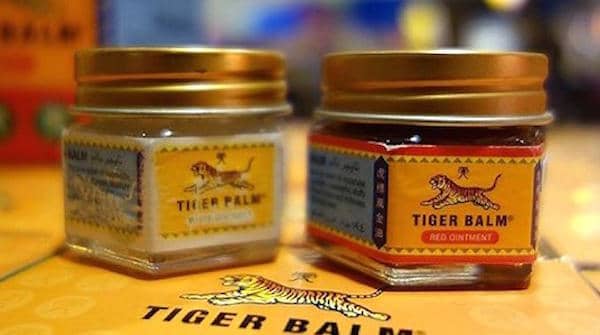 frascos de bálsamo de tigre