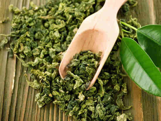 El té verde puede ayudar a que tu cabello crezca más rápido.