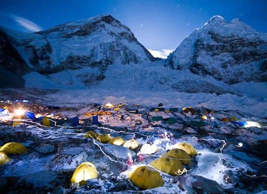 Campamento base del Everest, una de las caminatas más legendarias del mundo.