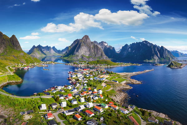 Vista de una de las islas Lofoten en Noruega