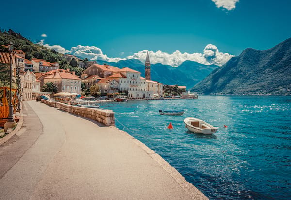 udsigt over kysten af ​​byen Kotor
